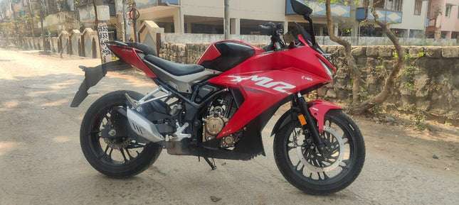 Hero Karizma XMR 210 2024 Model – 5000 Km Driven | Showroom Condition | Used Bike for Sale in Visakhapatnam