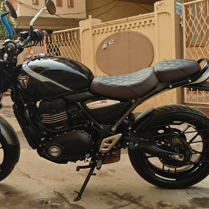 2025 Triumph Speed T4 — Only 1,800 KM | AP40JQ2888 | Finance Available